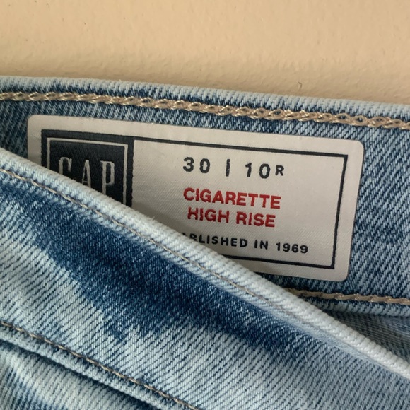 GAP Jeans! - Picture 2 of 3